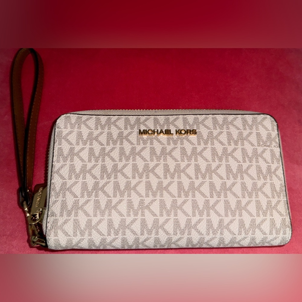 MICHAEL KORS JETSET ZIP WALLET